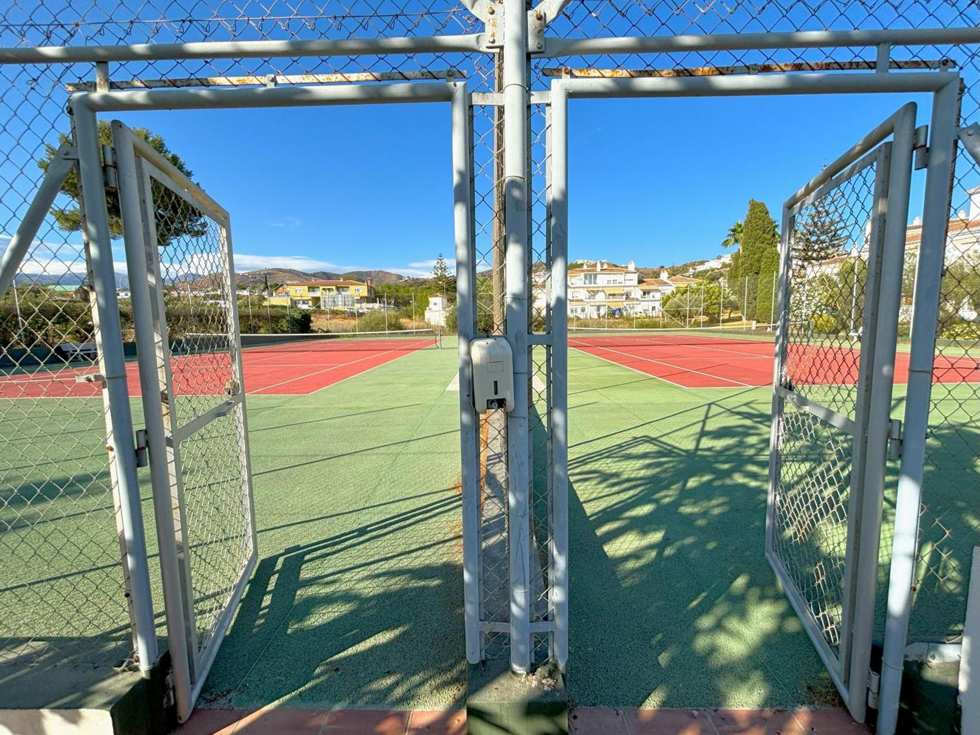Evans Realty Bb Adosado & Piscina & Tenis & Jardines Torrox Eksteriør billede